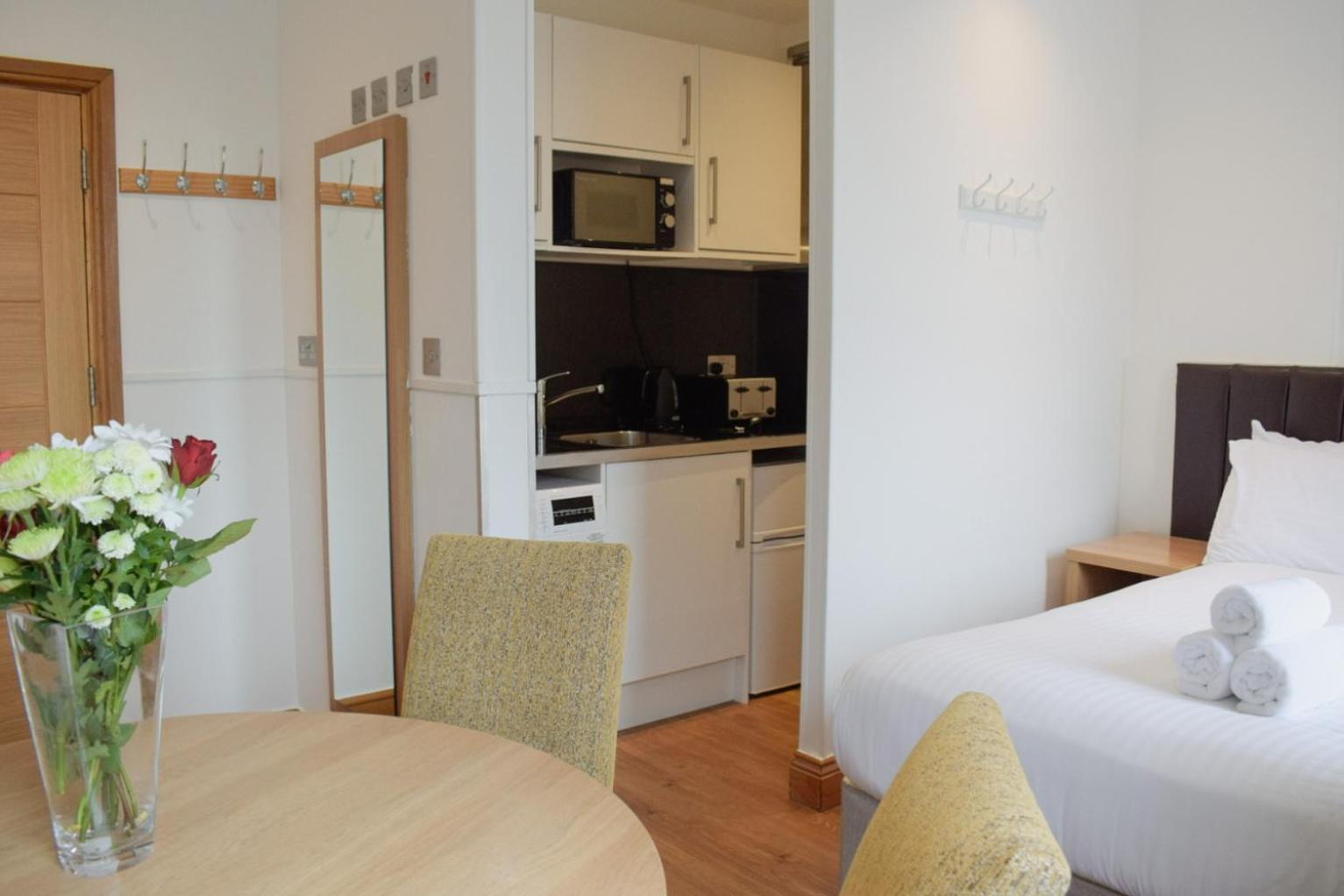 Osborne Aparthotel Eastbourne Eksteriør billede