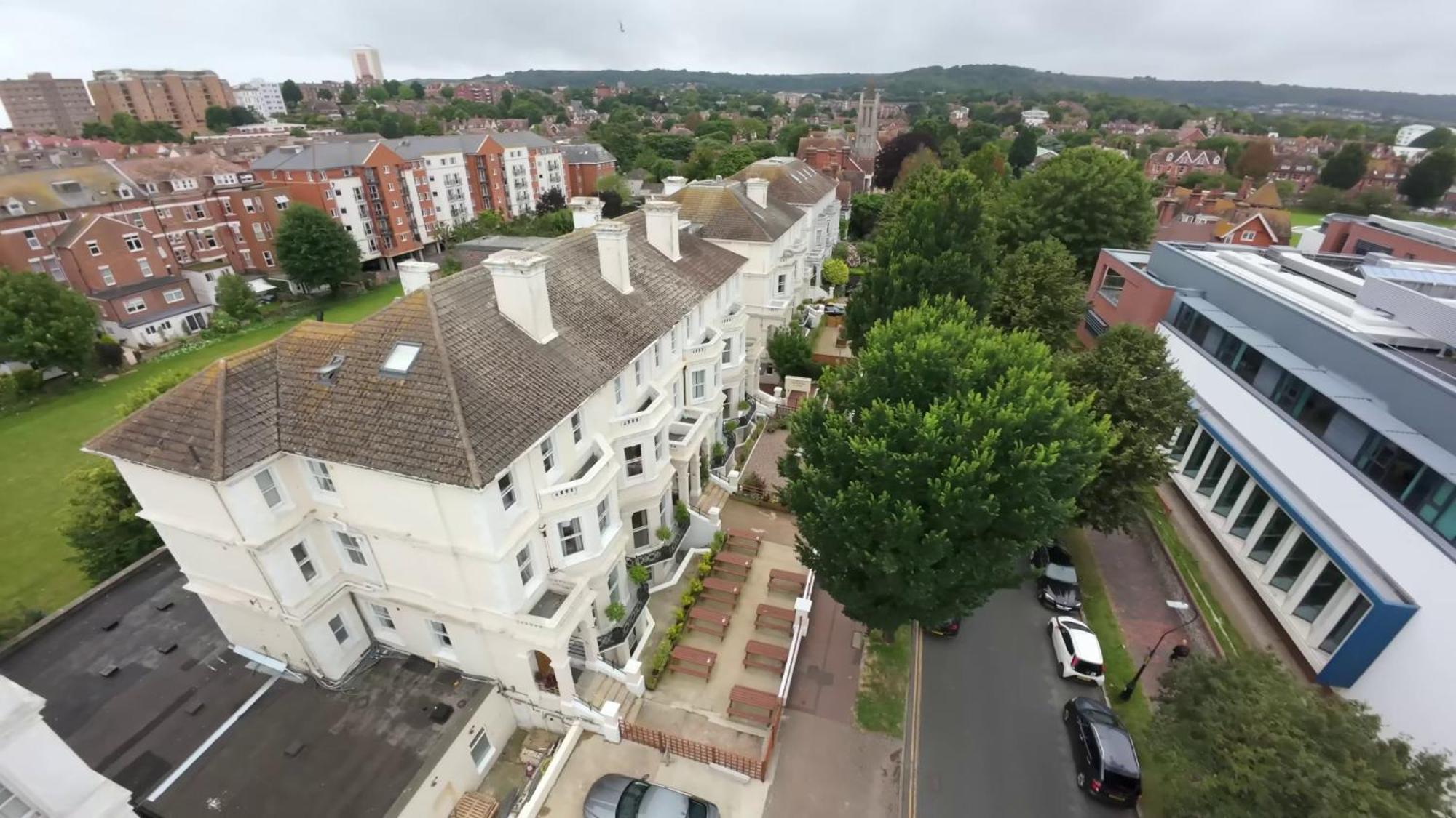 Osborne Aparthotel Eastbourne Eksteriør billede