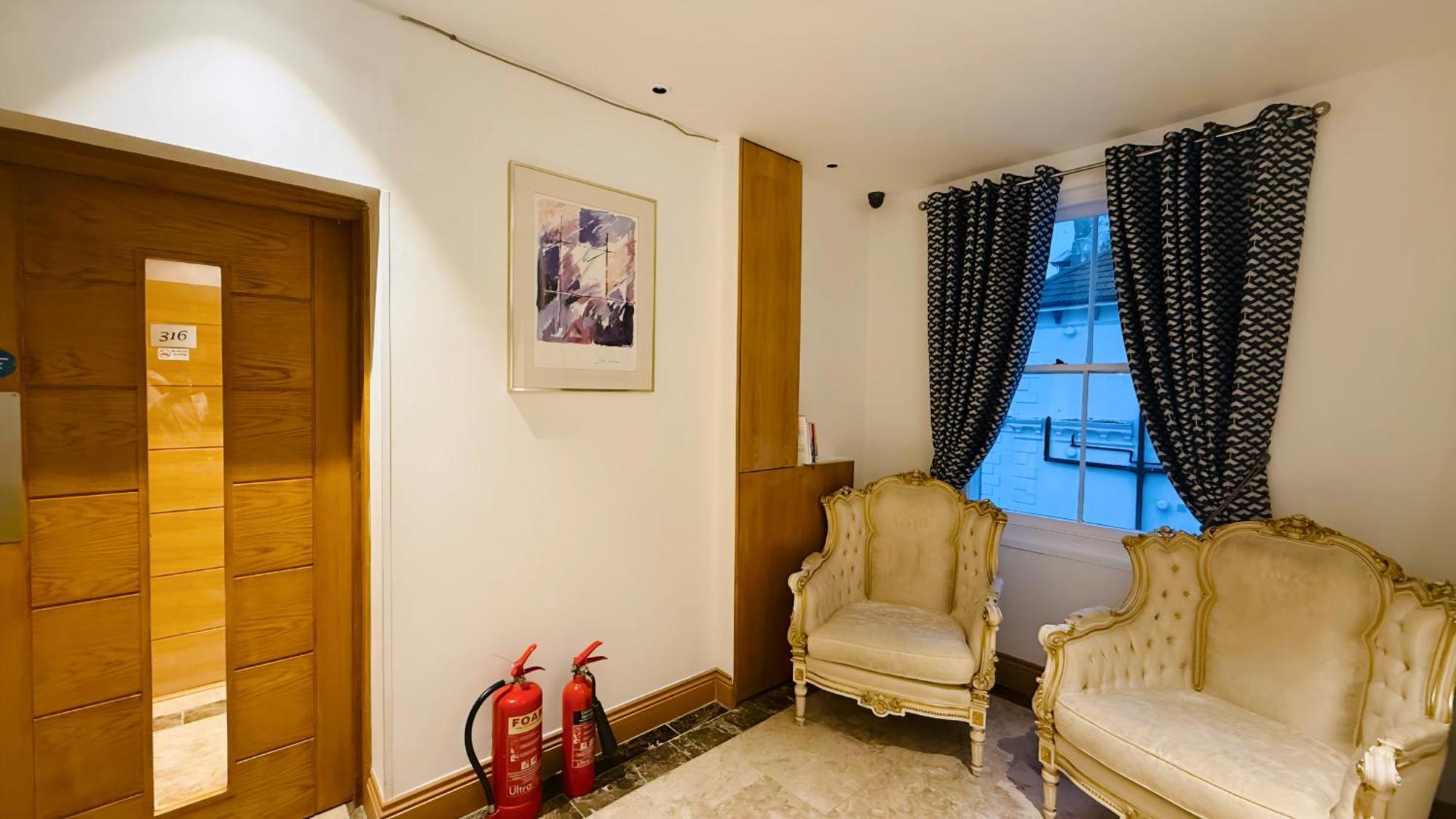 Osborne Aparthotel Eastbourne Eksteriør billede