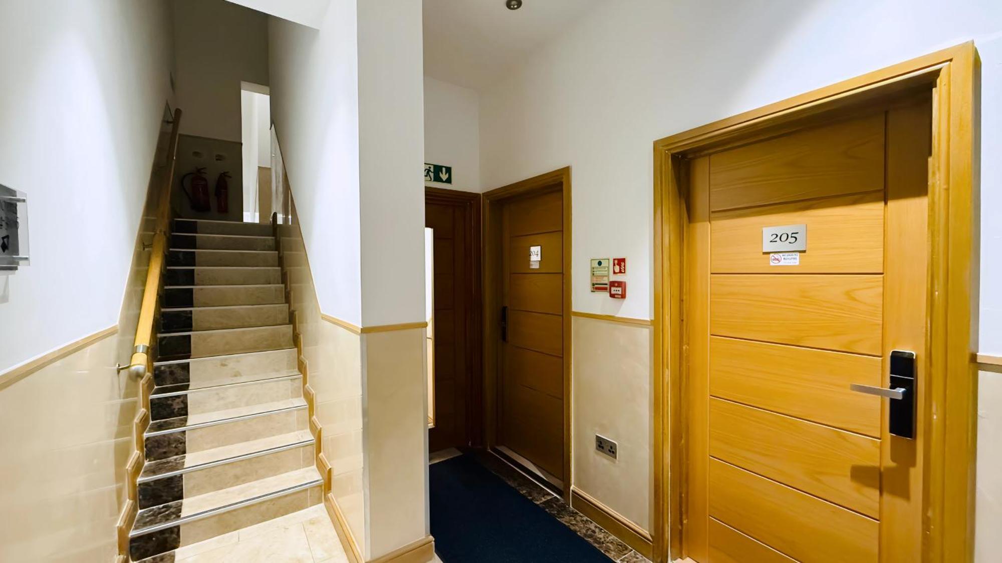 Osborne Aparthotel Eastbourne Eksteriør billede