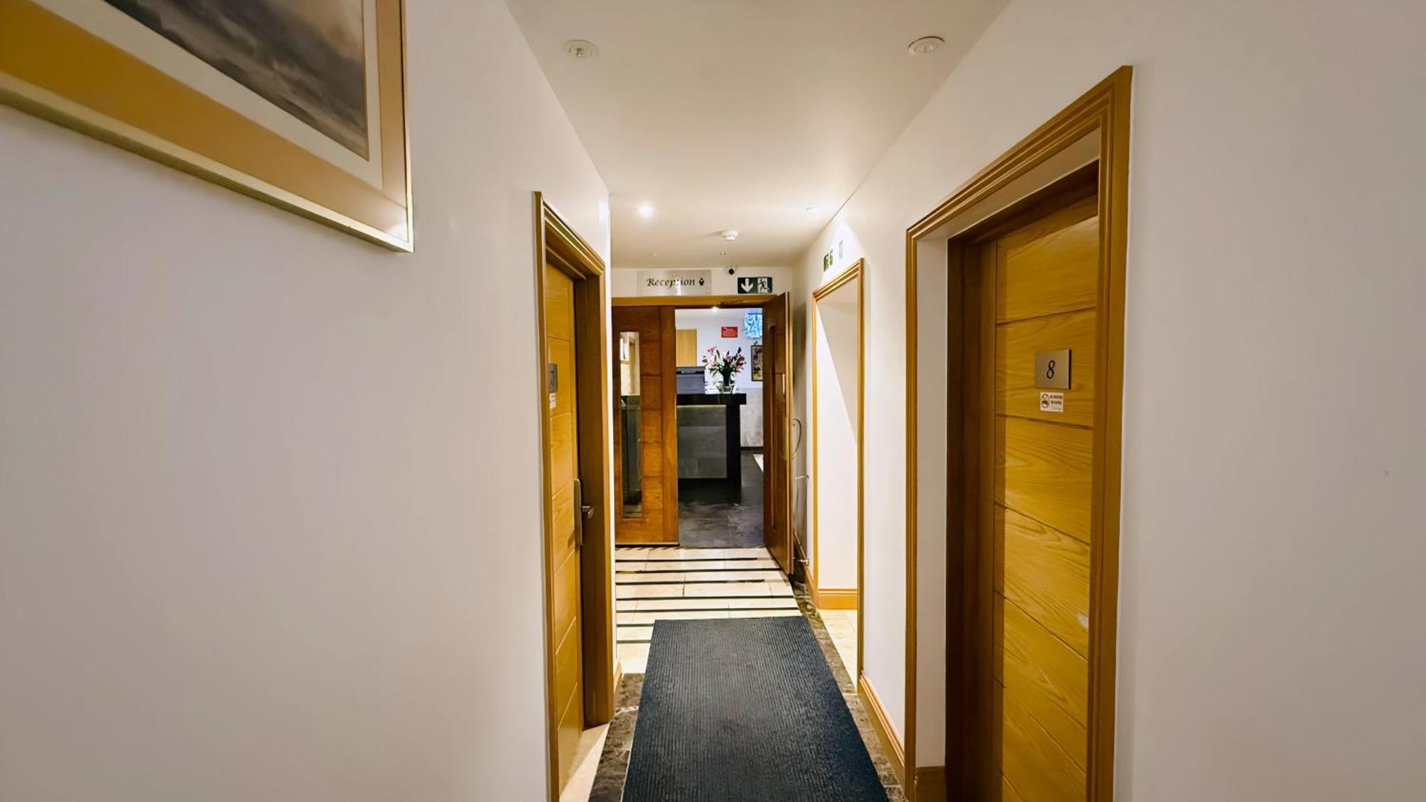 Osborne Aparthotel Eastbourne Eksteriør billede